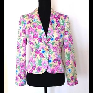 Classic Style Statement Blazer